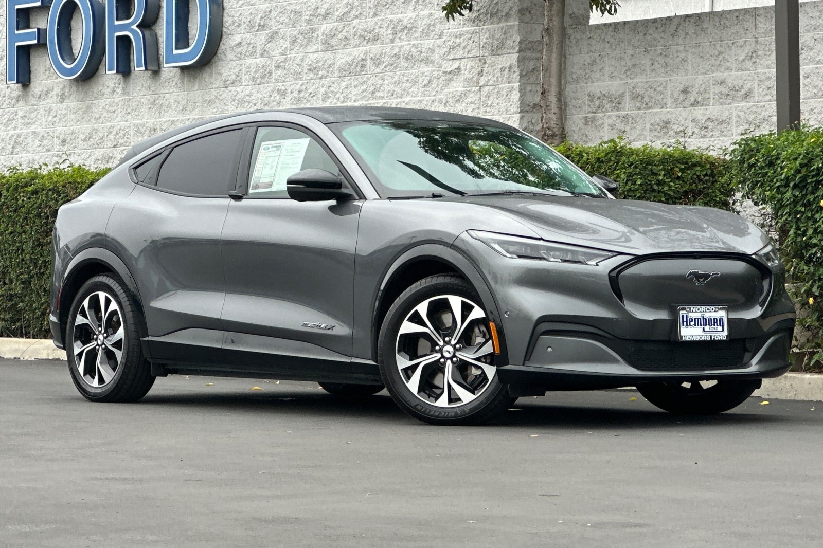 Used 2021 Ford Mustang Mach-E Premium RWD with VIN 3FMTK3R75MMA40369 for sale in Norco, CA