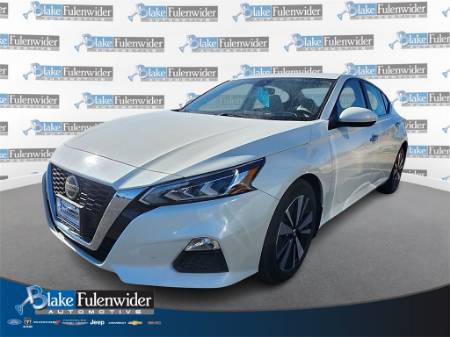 2022 Nissan Altima 2.5 SV