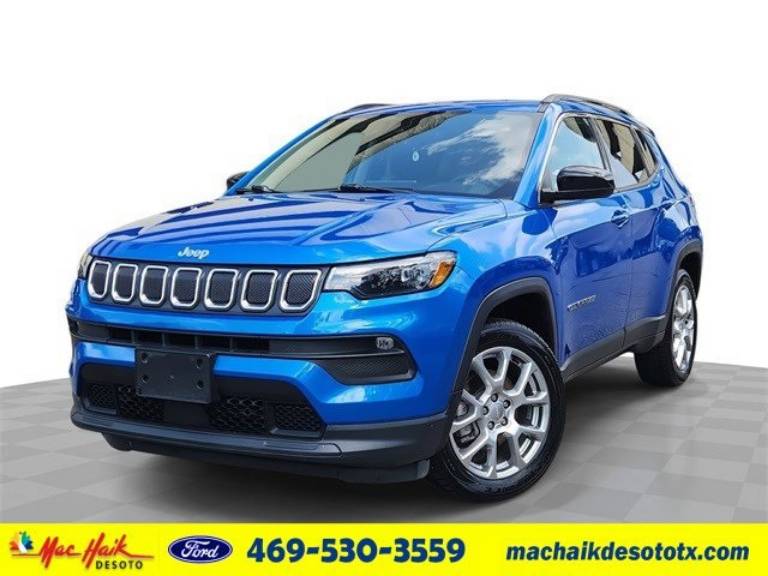 2022 Jeep Compass Latitude LUX