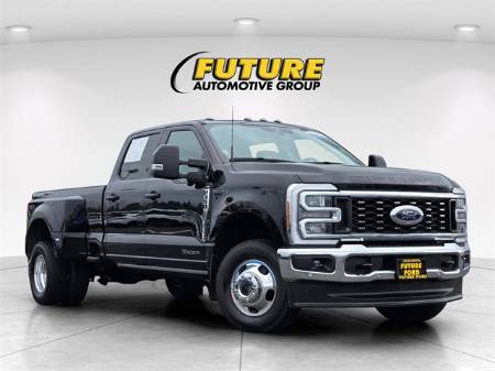 2025 Ford F-350SD LARIAT