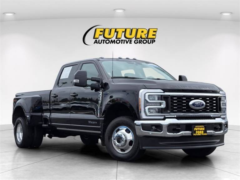 2025 Ford F-350SD LARIAT