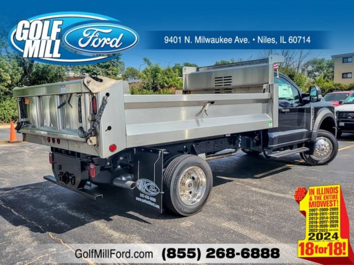 2024 Ford F-450 Super Duty Chassis Cab XL's photo