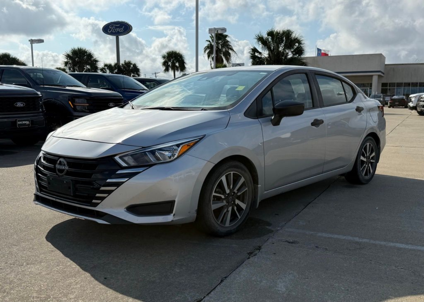 2023 Nissan Versa Sedan S