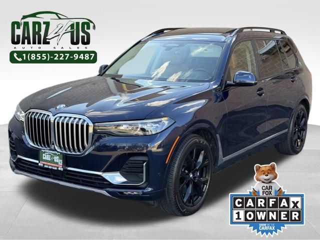 2020 BMW X7 40i's photo