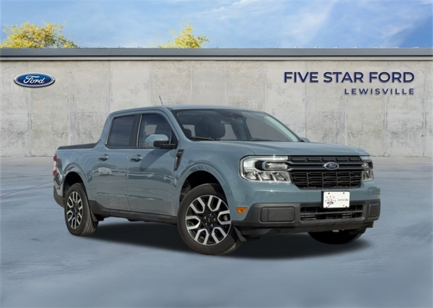 2023 Ford Maverick Lariat