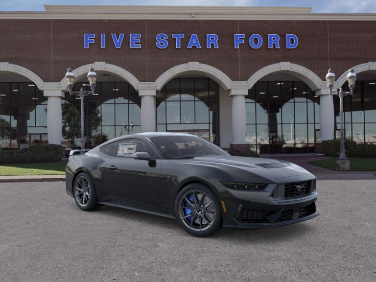 2026 Ford Mustang Dark Horse