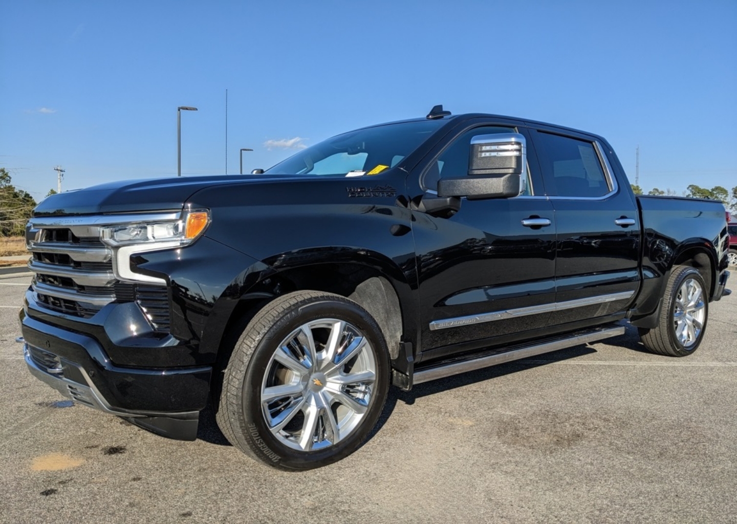 2024 Chevrolet Silverado 1500 High Country's photo