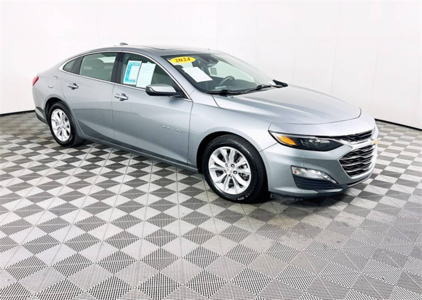 2024 Chevrolet Malibu 1LT's photo