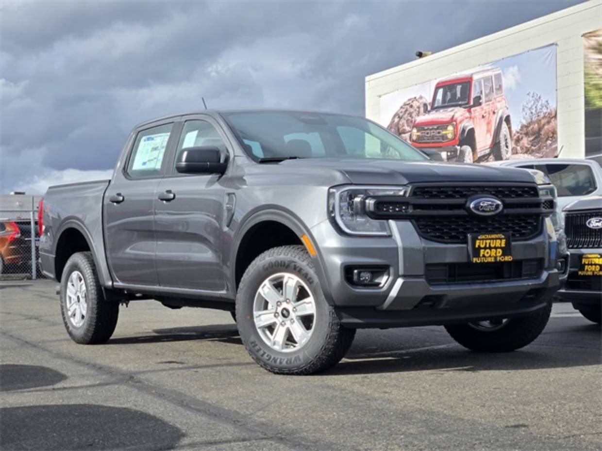 2025 Ford Ranger XL's photo
