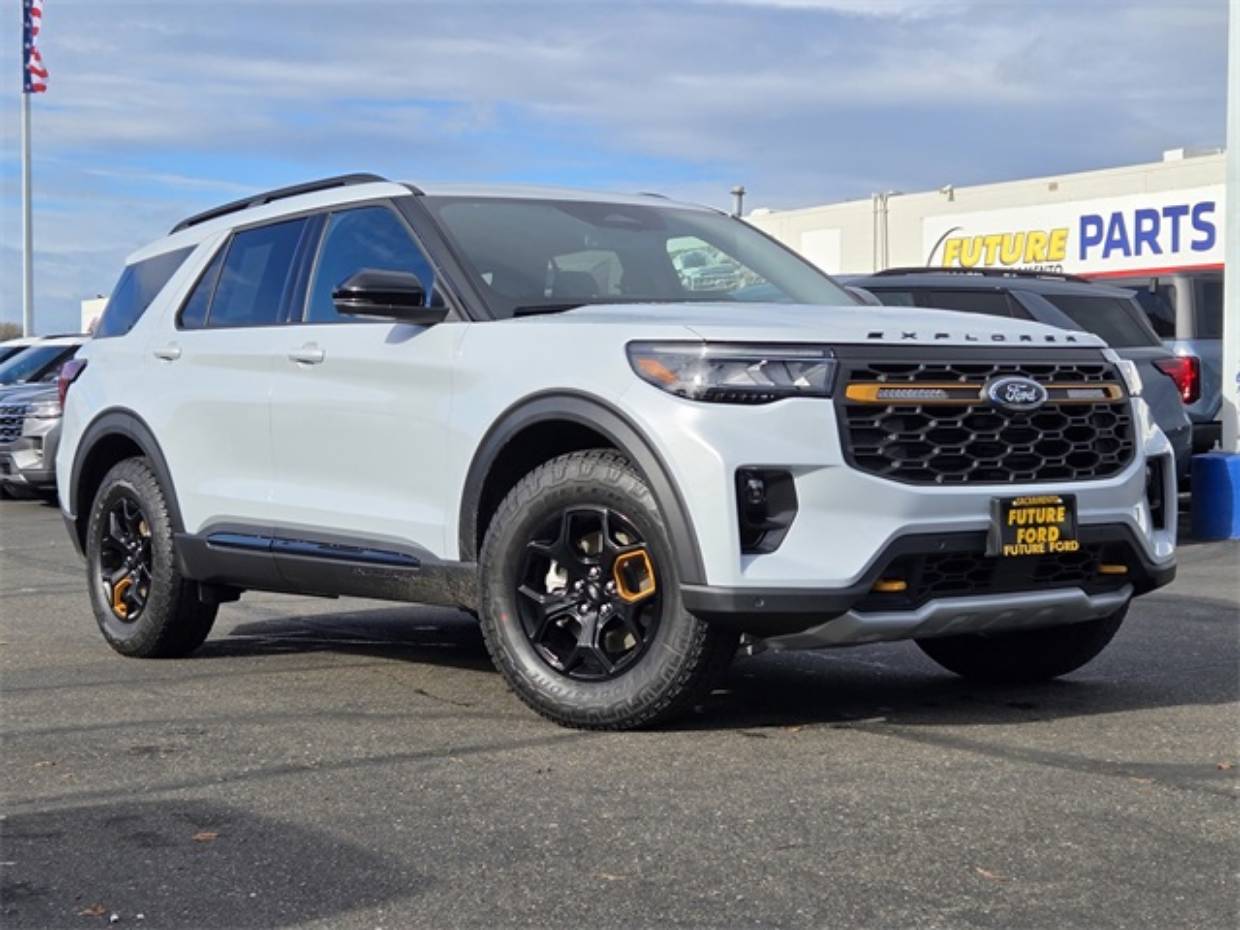 2026 Ford Explorer Tremor's photo