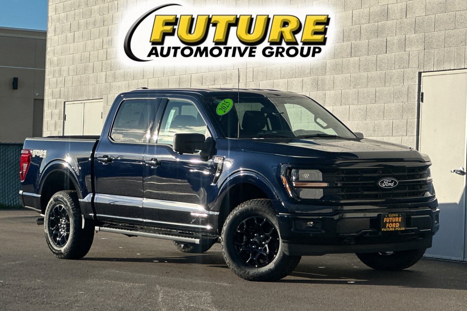2025 Ford F-150 XLT's photo