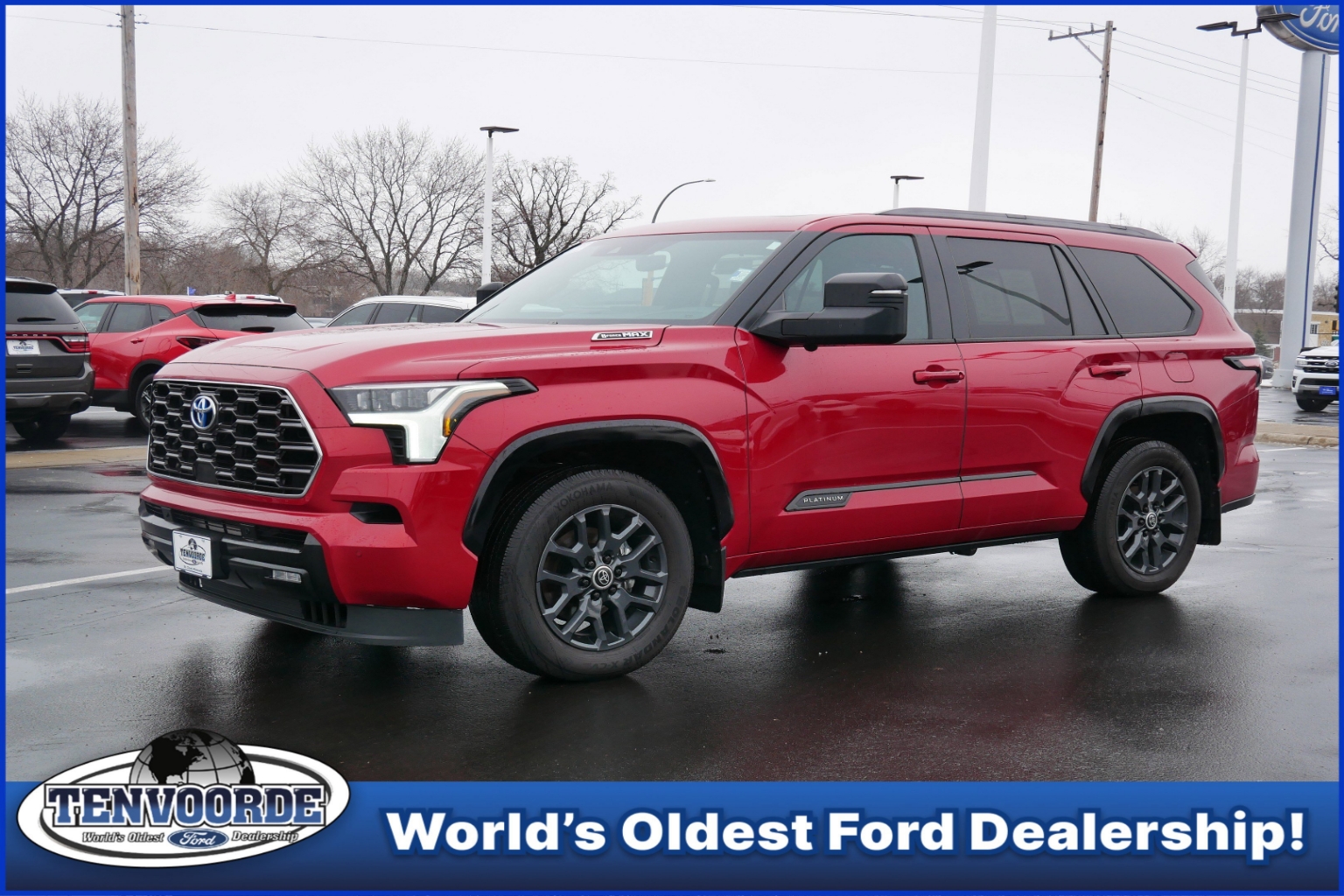 2024 Toyota Sequoia Platinum's photo