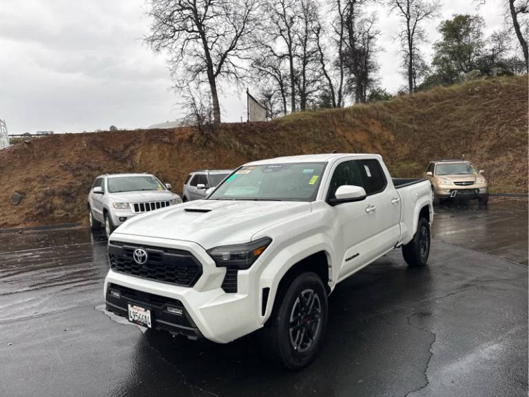 2024 Toyota Tacoma TRD Sport