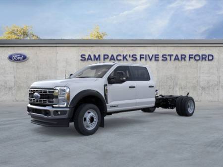 2026 Ford Super Duty F-550 DRW XL