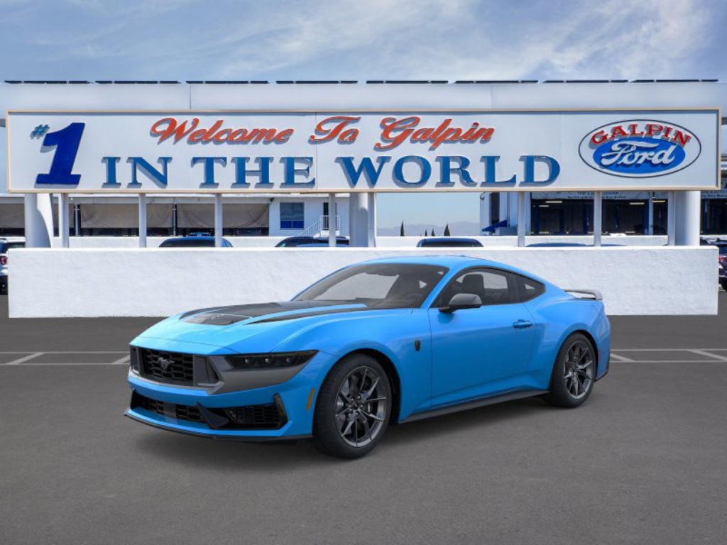 2026 Ford Mustang Dark Horse