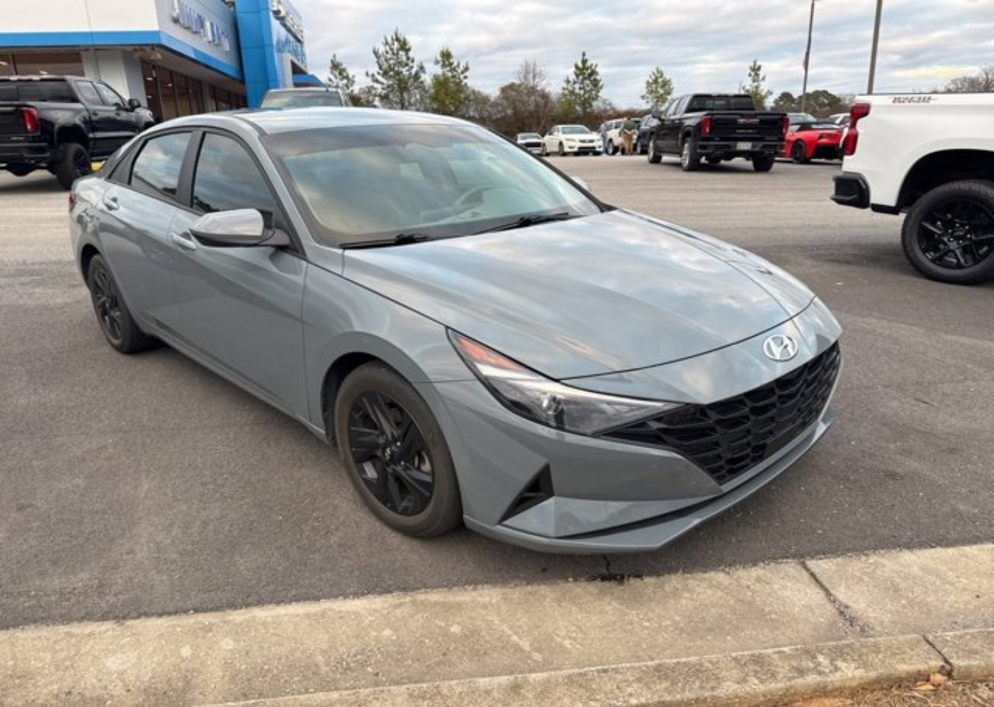 Used 2022 Hyundai Elantra SEL with VIN KMHLS4AG8NU307082 for sale in Greensboro, GA