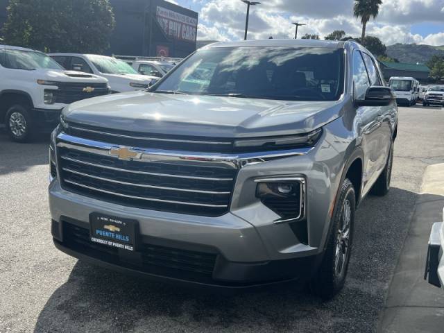 2025 Chevrolet Traverse FWD LT