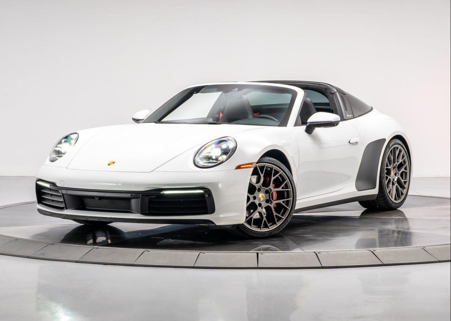 2022 Porsche 911's photo