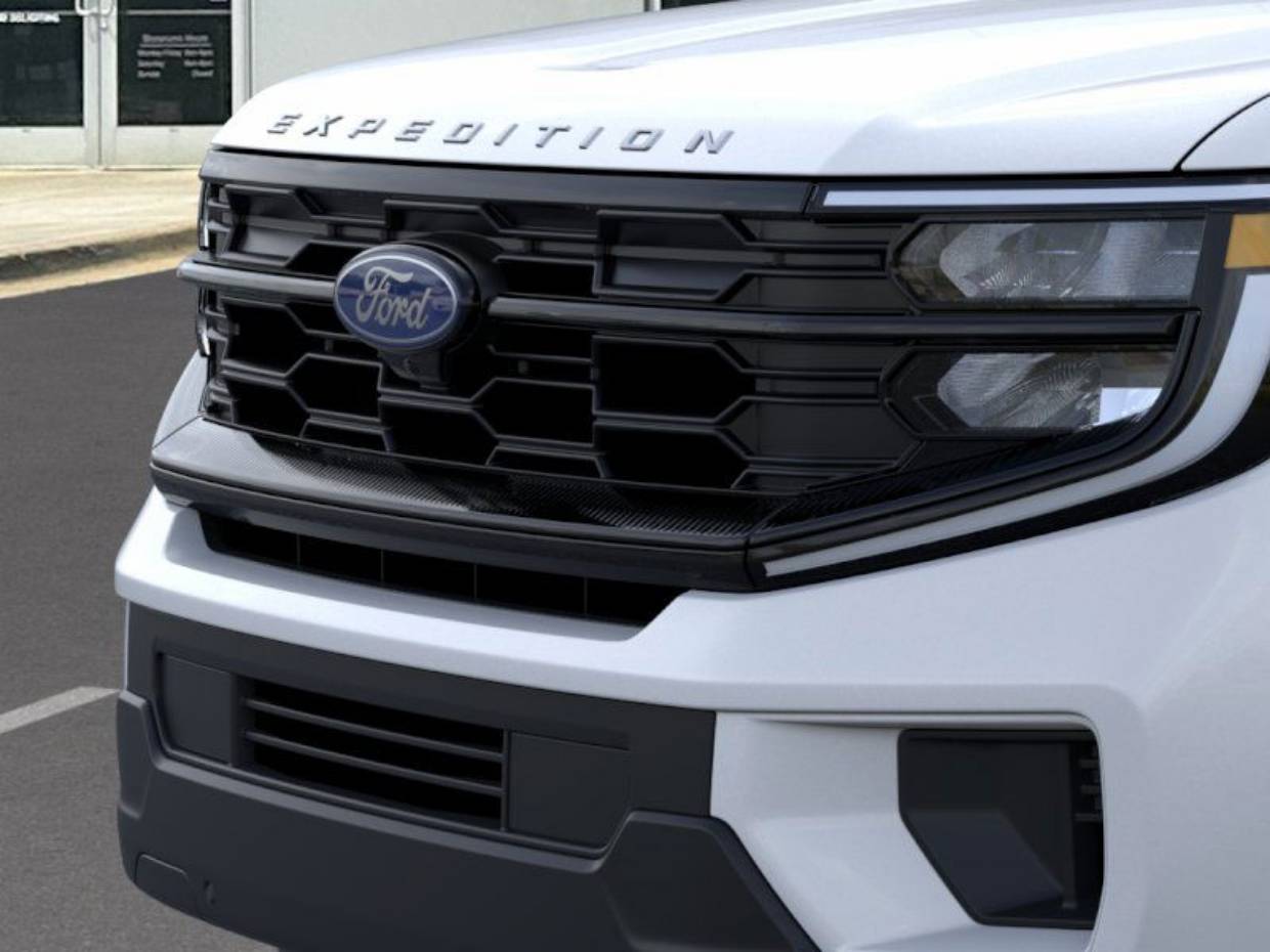 2025 Ford Expedition Active - Photo 17