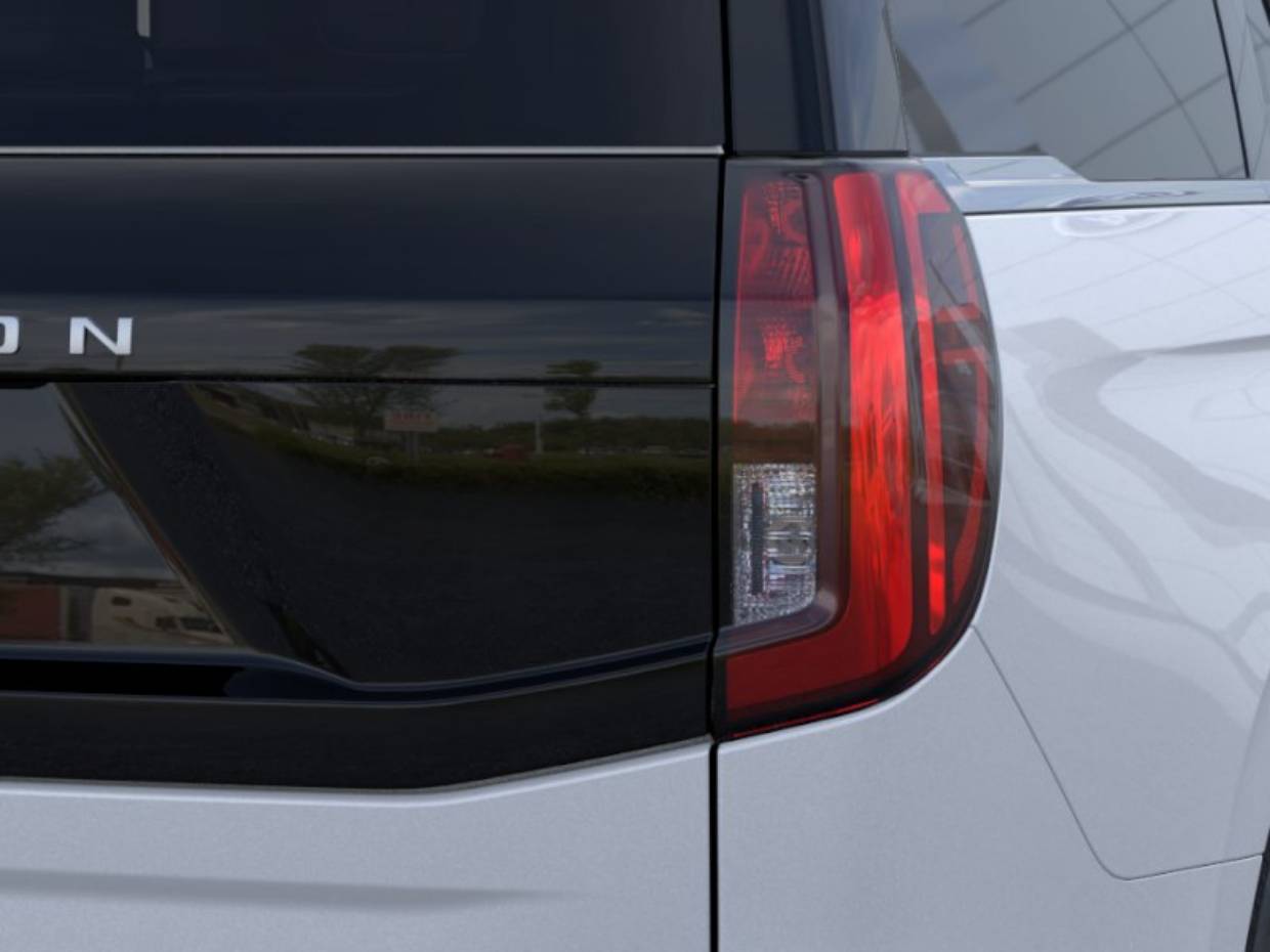 2025 Ford Expedition Active - Photo 21