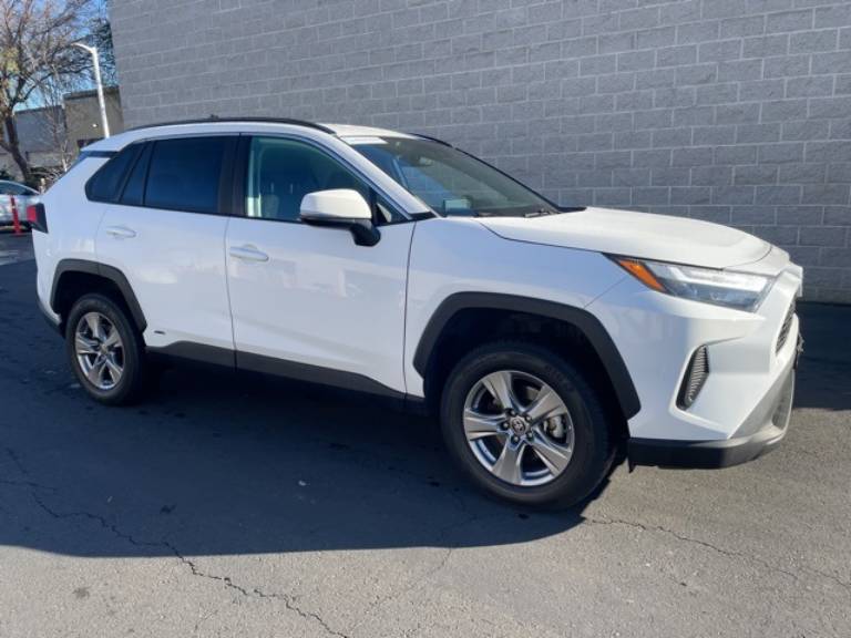 2023 Toyota RAV4 Hybrid LE