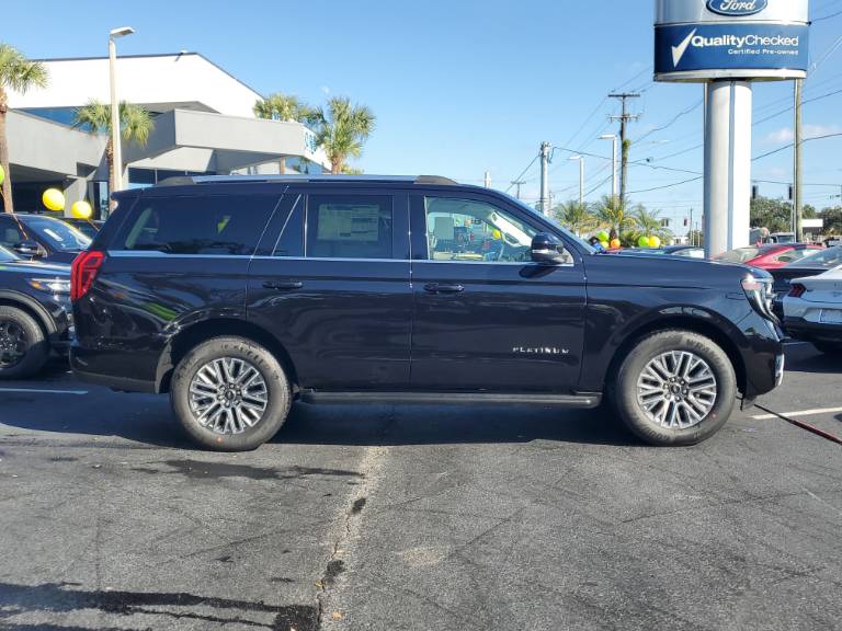 2026 Ford Expedition Platinum