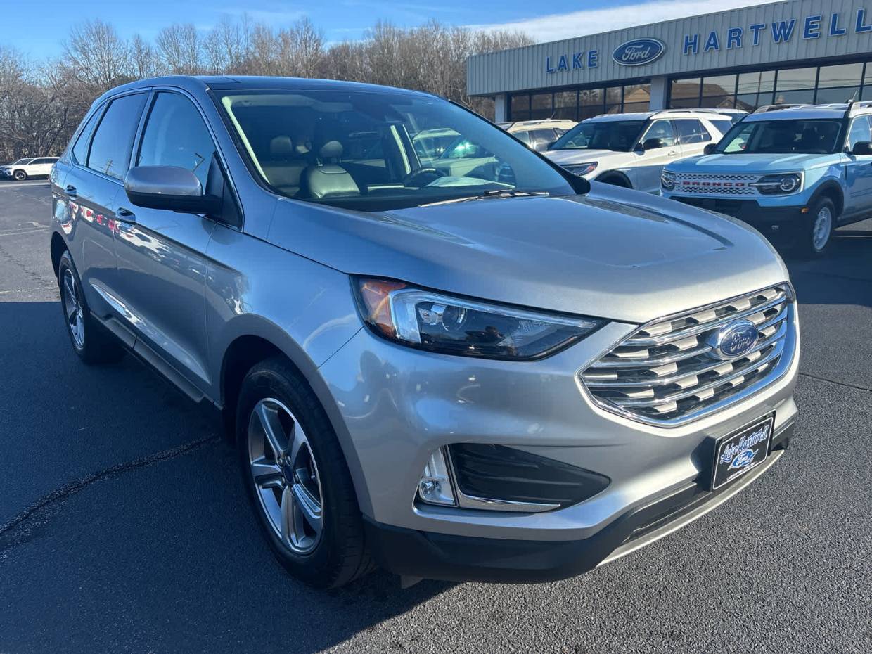 2022 Ford Edge SEL's photo