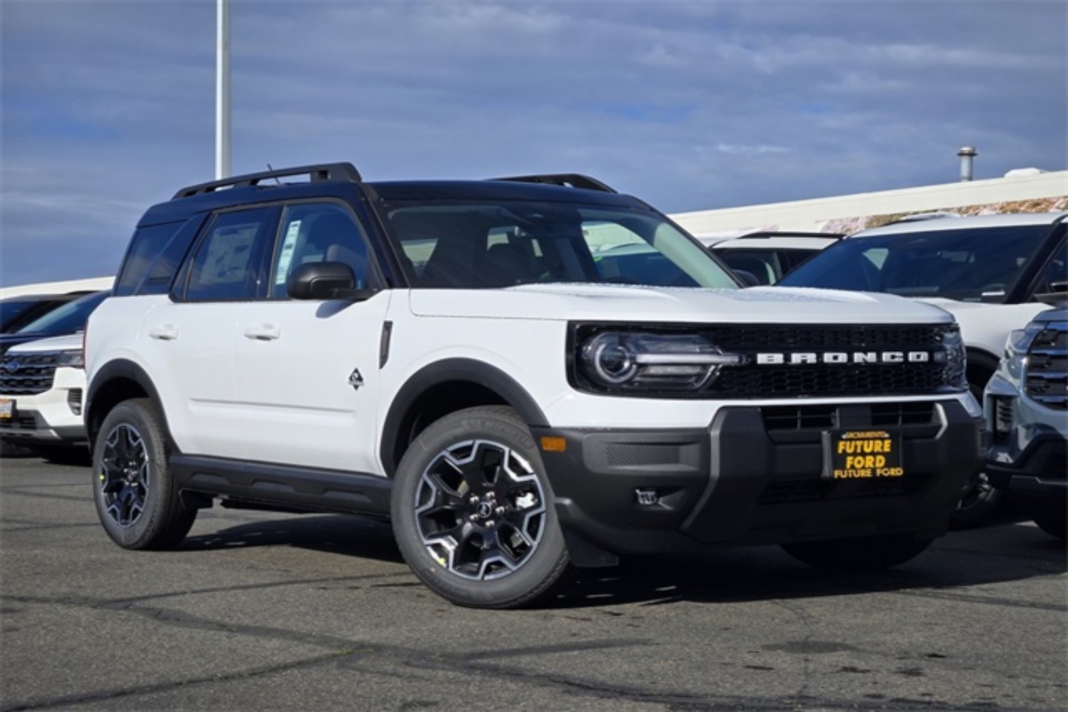 2025 Ford Bronco Sport Outer Banks's photo