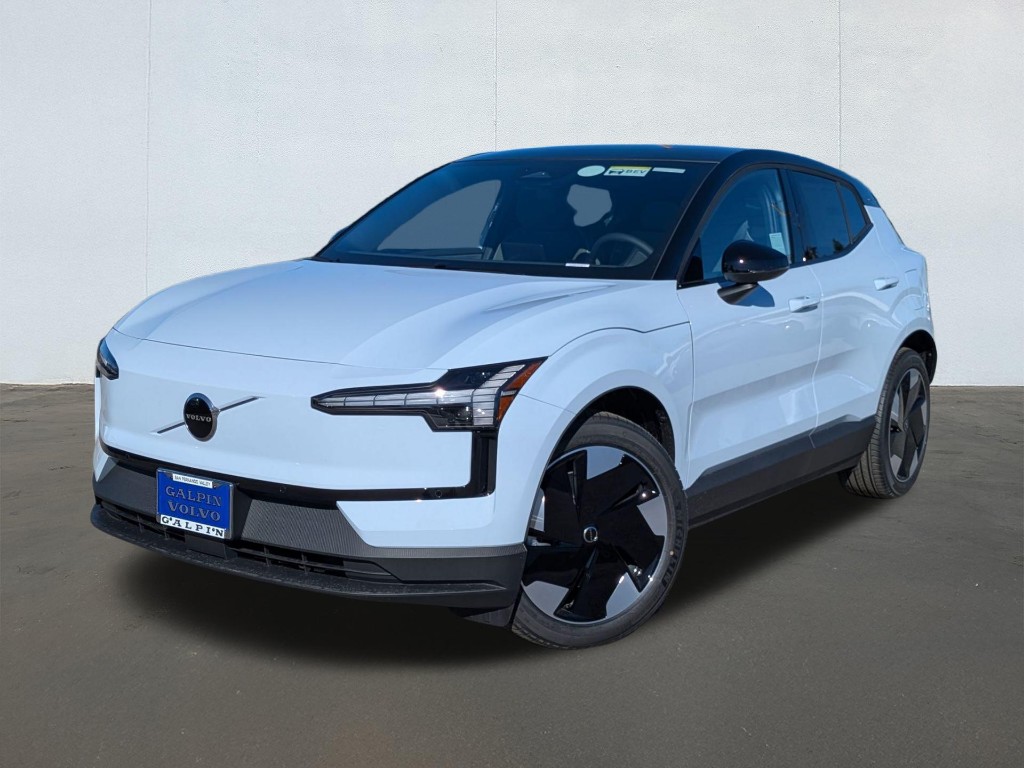 2026 Volvo EX30 Plus