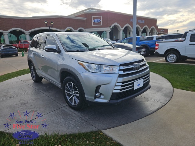 Used 2018 Toyota Highlander XLE
