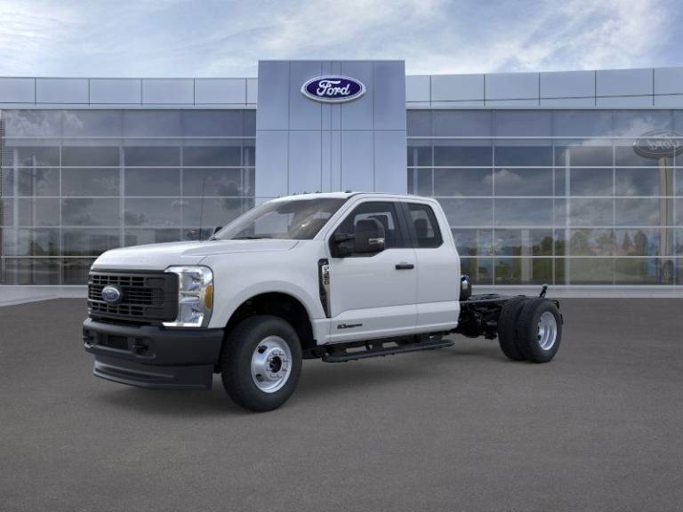 2026 Ford Super Duty F-350 DRW XL