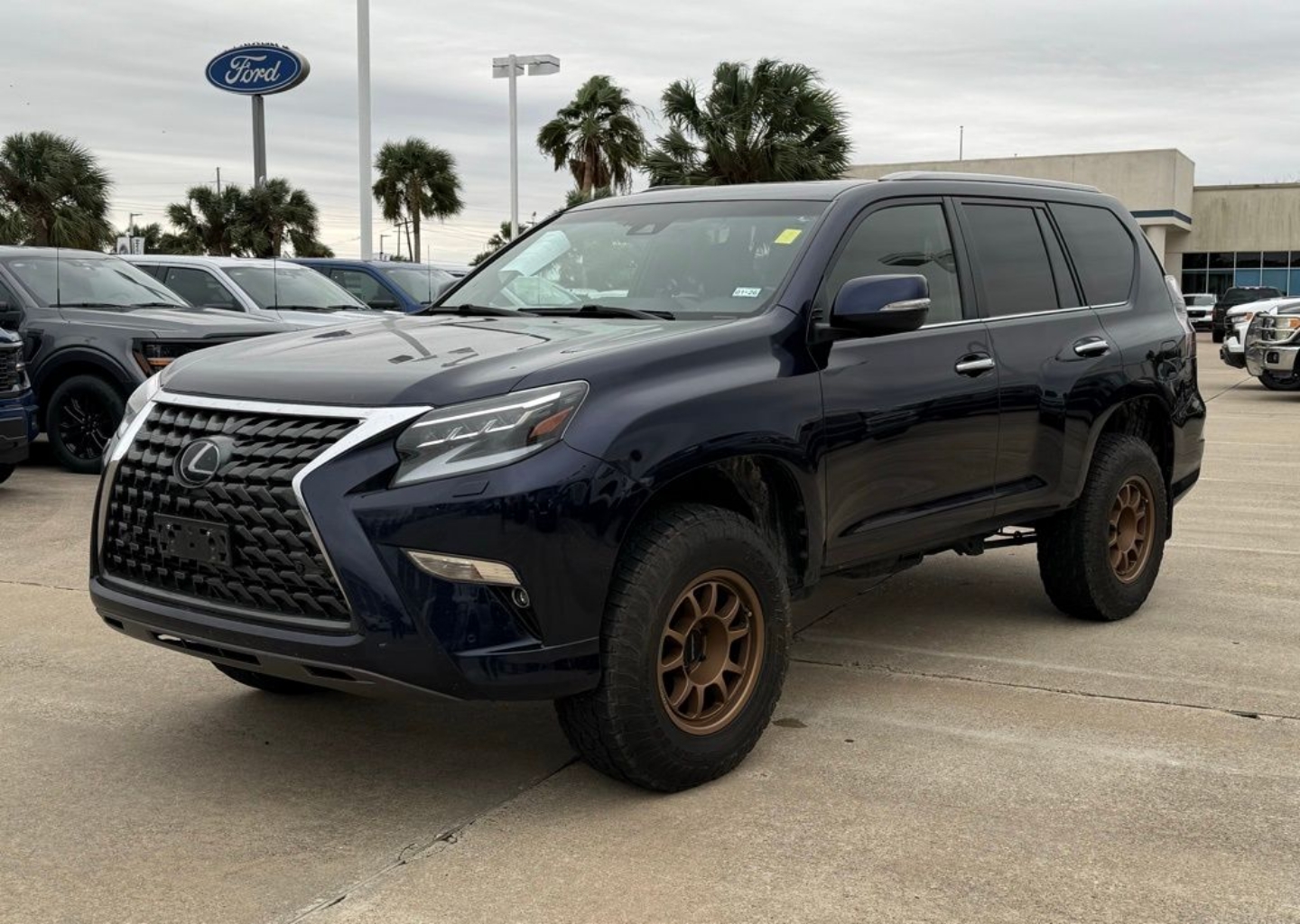 2020 Lexus GX PREMIUM's photo