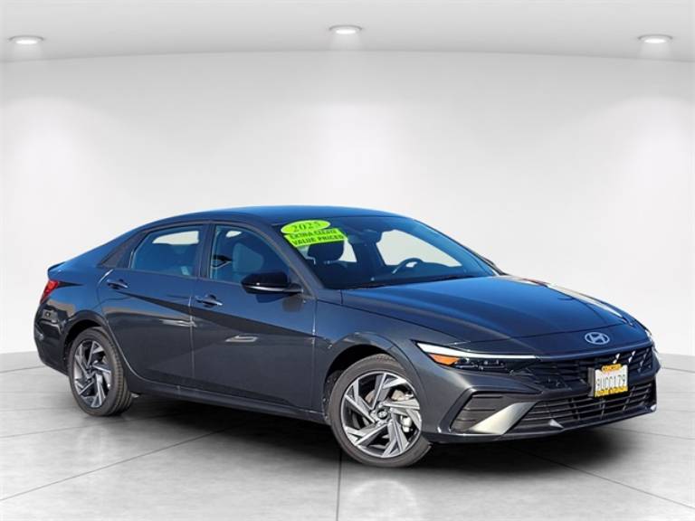 2025 Hyundai Elantra Hybrid SEL Sport