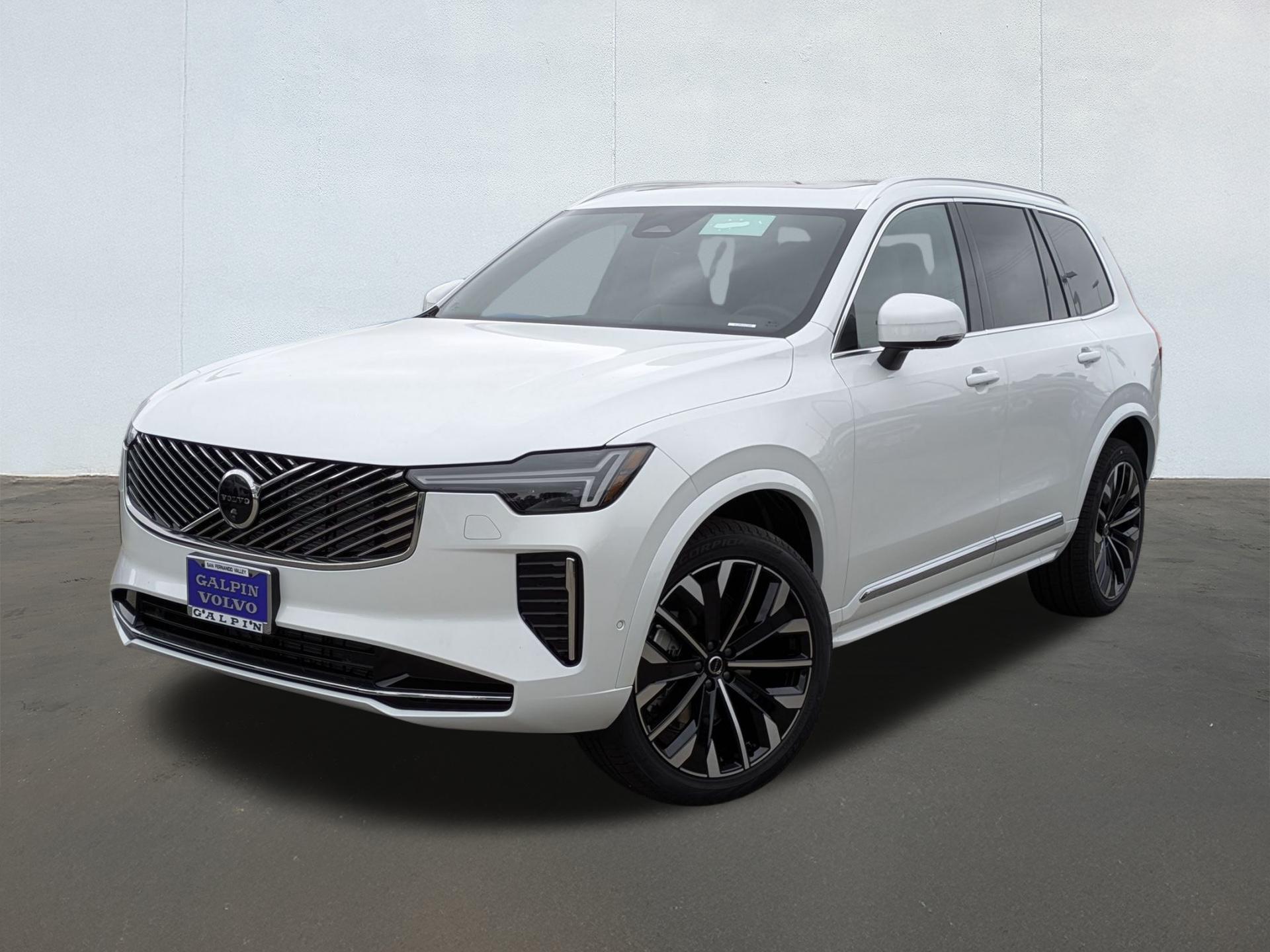 New 2026 Volvo XC90 B6 Plus Bright