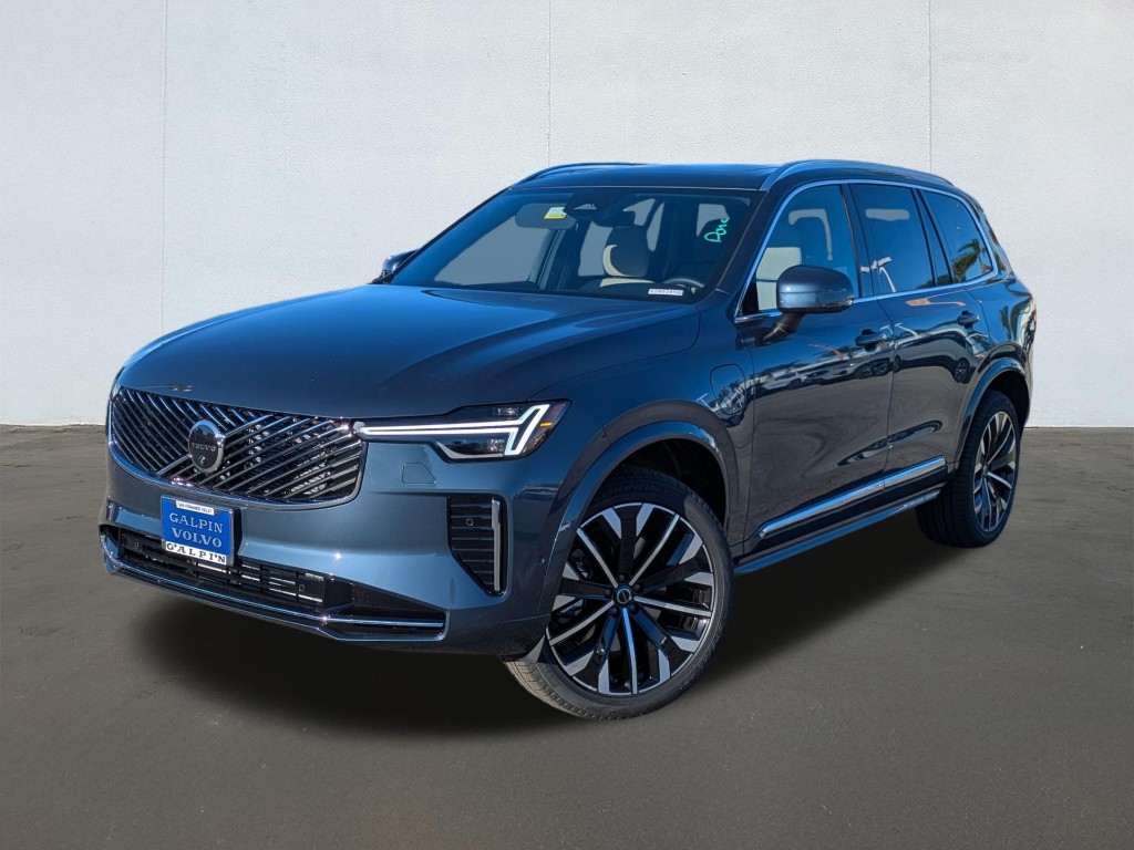 2026 Volvo XC90 Recharge Plug-In Hybrid T8 Plus Bright