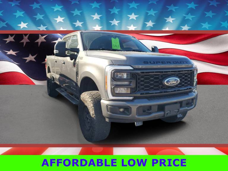2023 Ford Super Duty F-250 SRW XLT