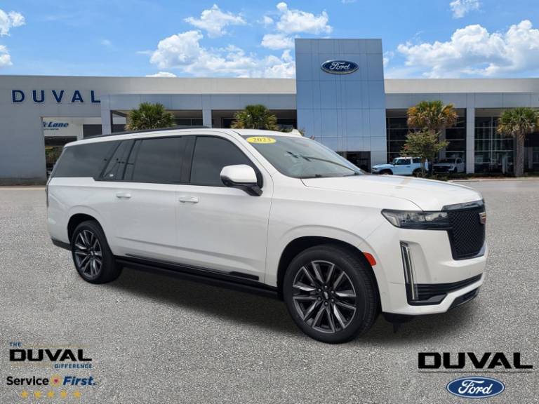 2023 Cadillac Escalade ESV Sport