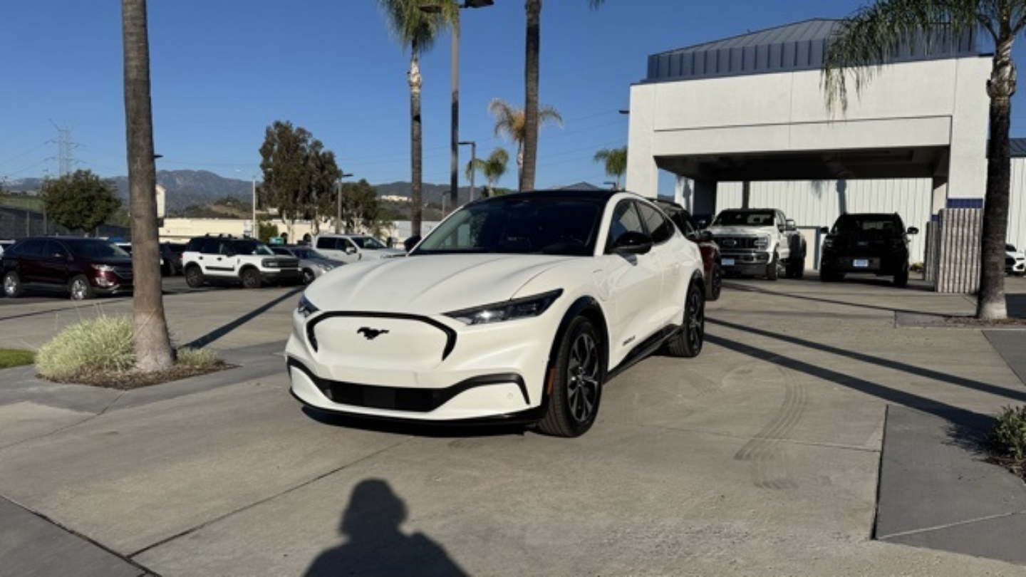 2021 Ford Mustang Mach-E Premium RWD's photo