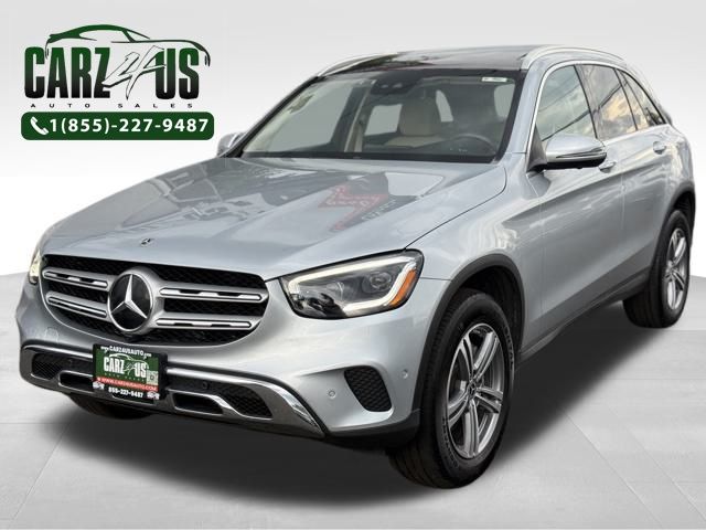 2022 Mercedes-Benz GLC GLC300's photo