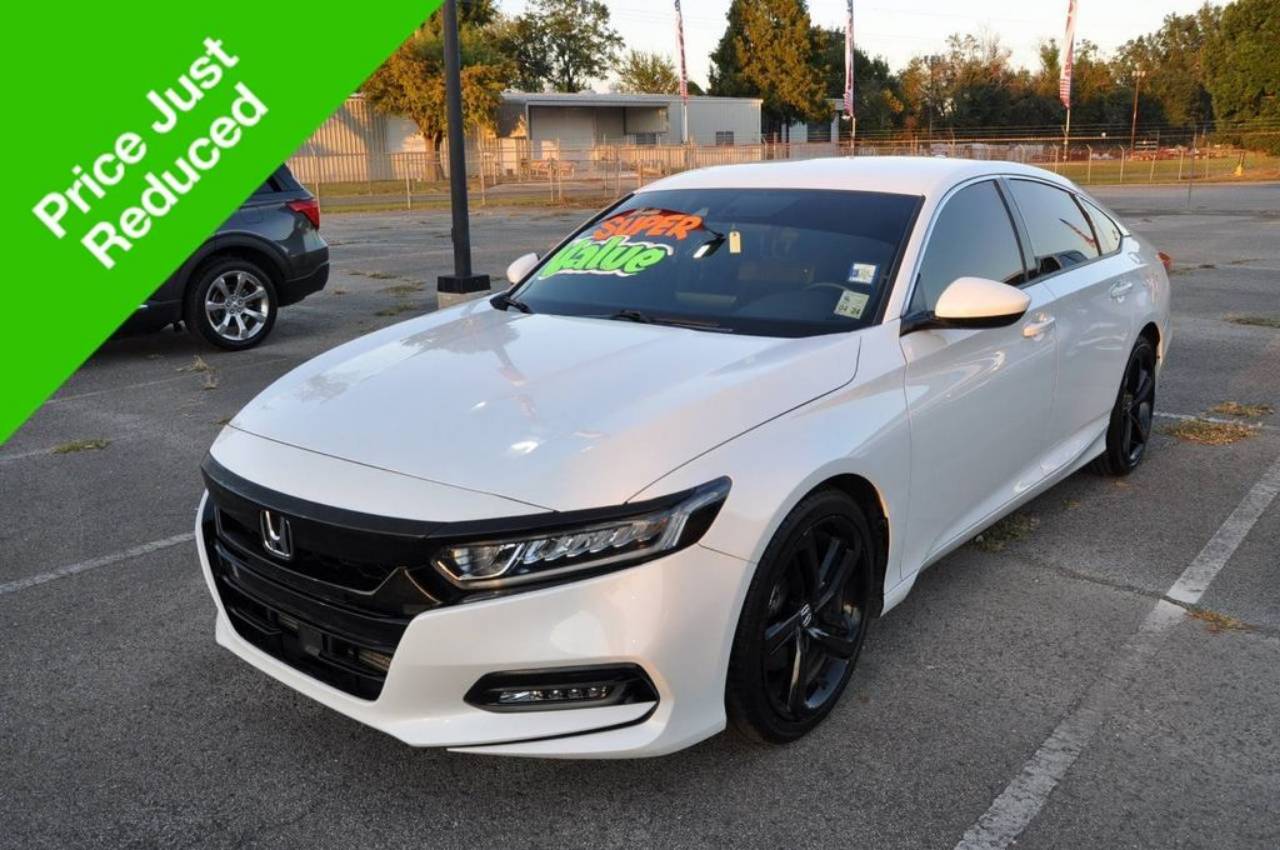 2020 Honda Accord Sport's photo