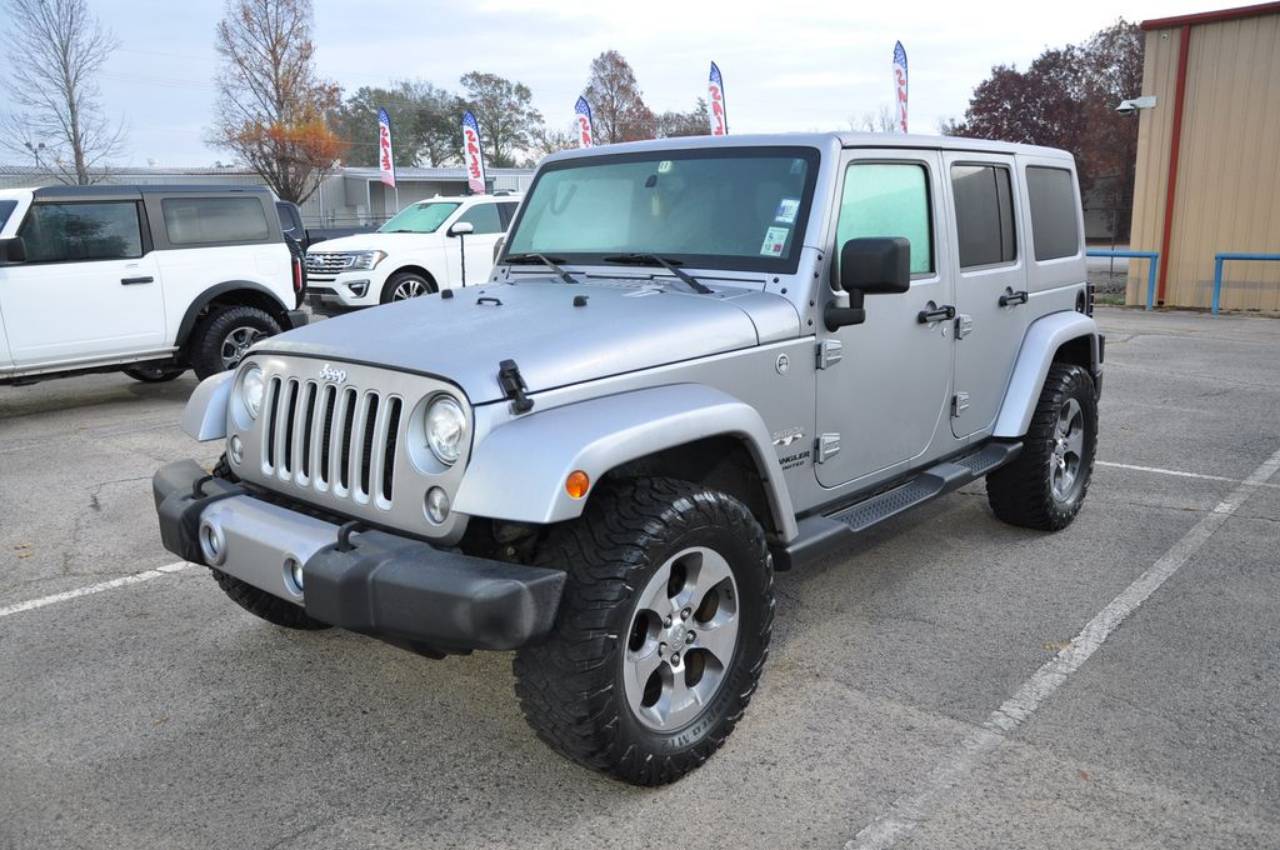 2017 Jeep Wrangler Unlimited Sahara's photo