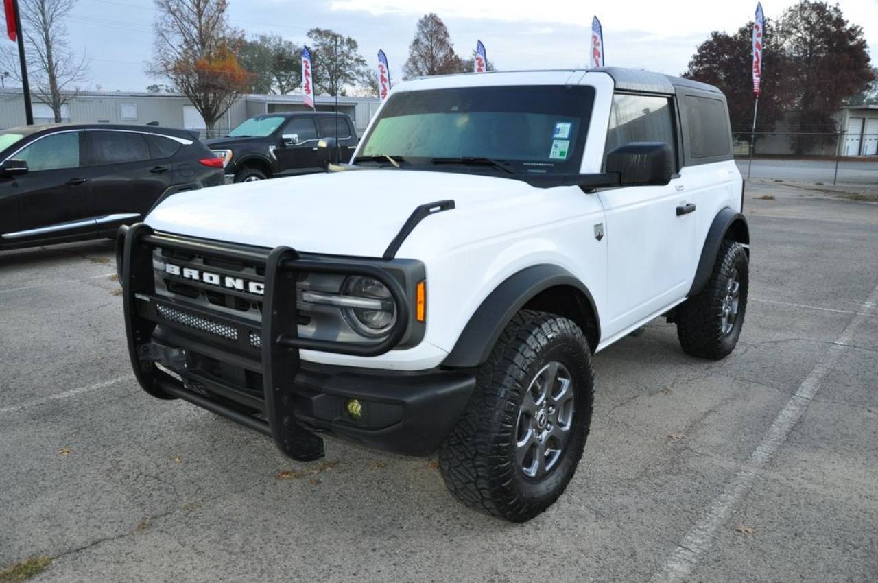 2023 Ford Bronco 2-Door Big Bend's photo