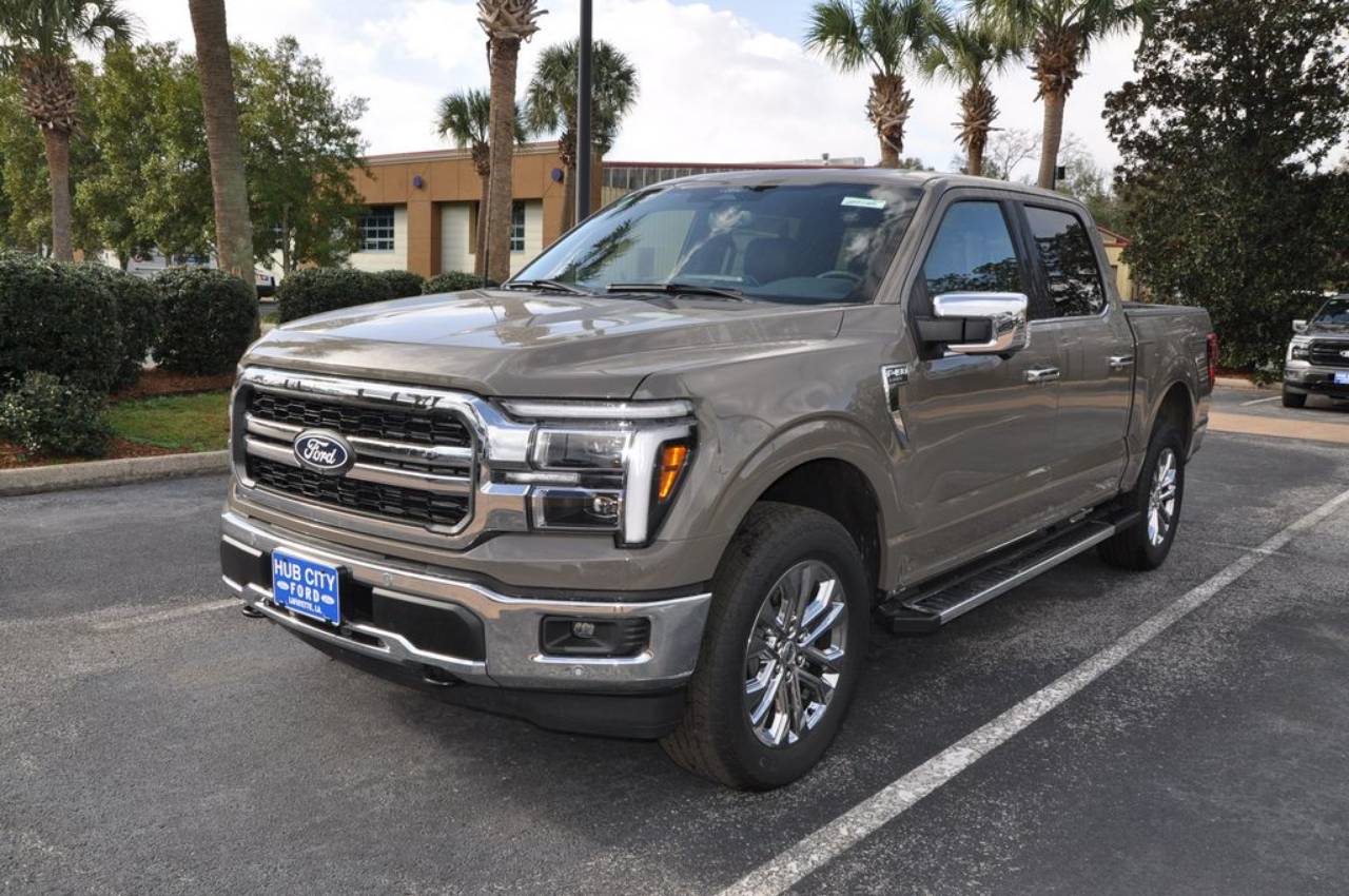 2025 Ford F-150 Lariat's photo
