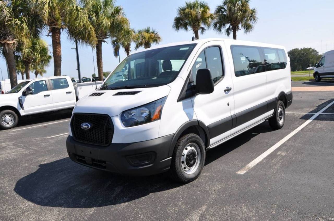 2025 Ford Transit Passenger Van XL's photo