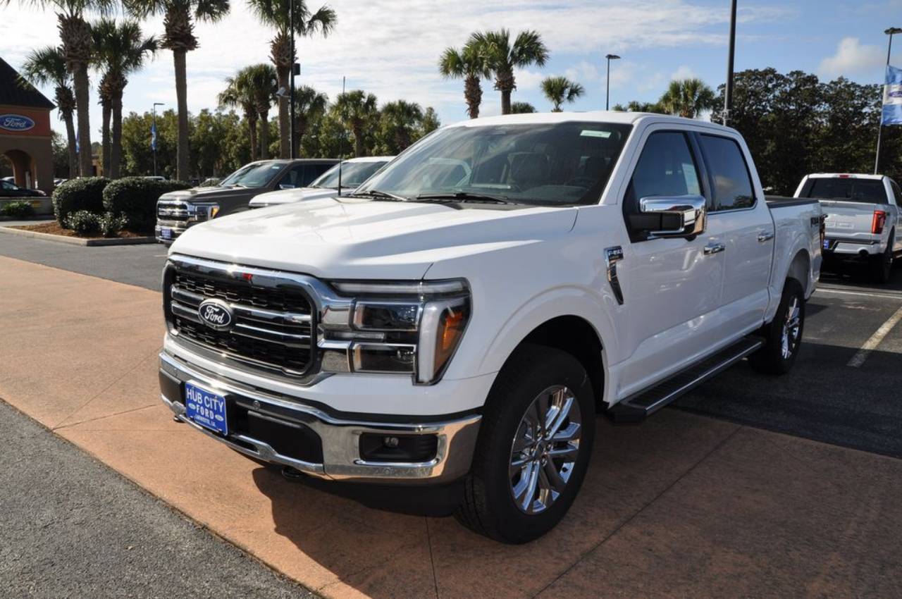 2025 Ford F-150 Lariat's photo