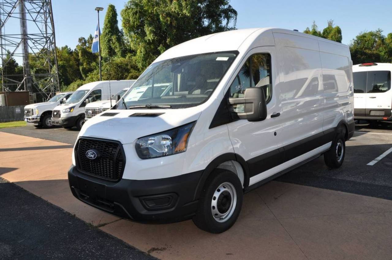 2026 Ford Transit Van Base's photo