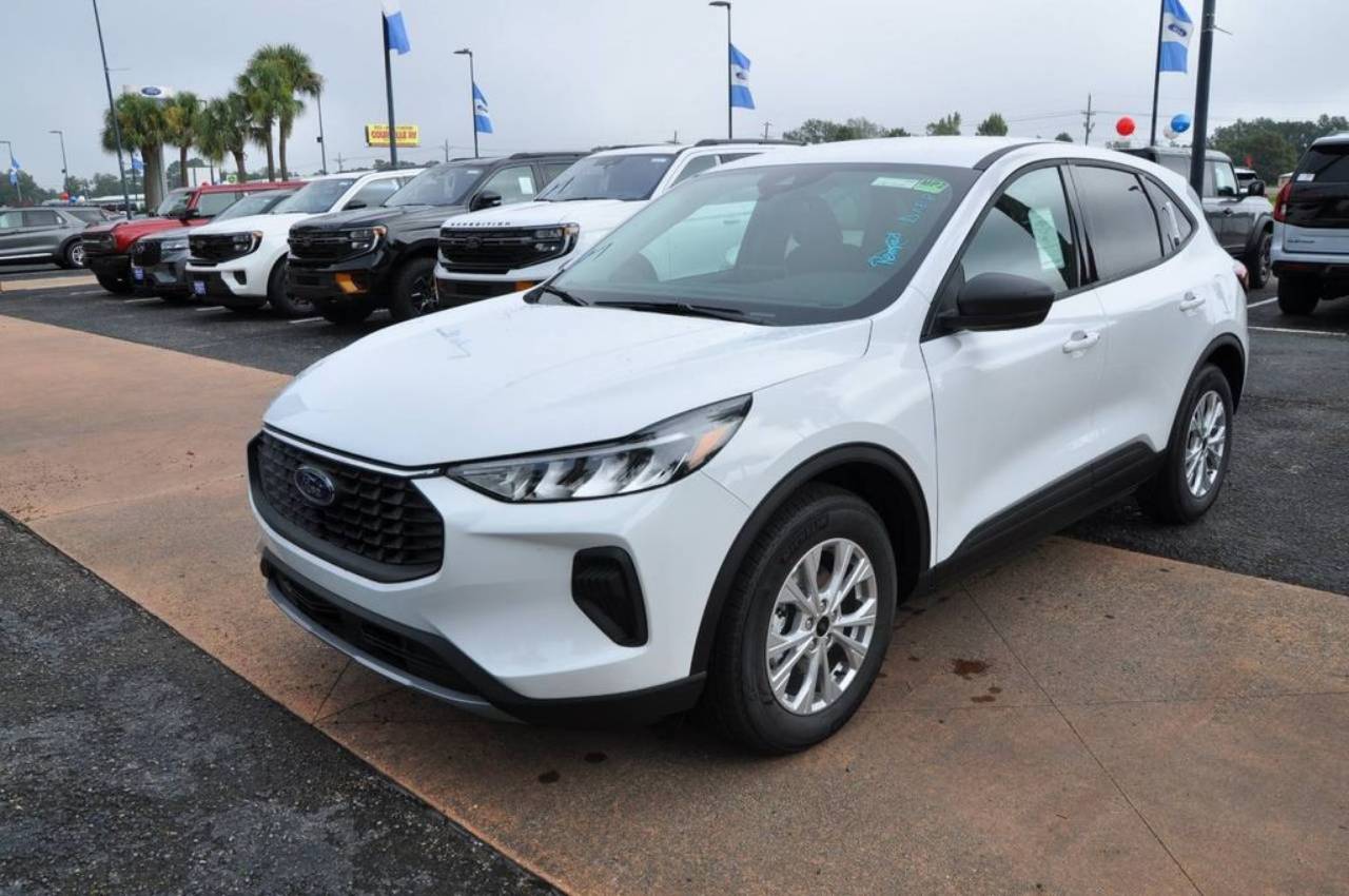 2026 Ford Escape Active's photo