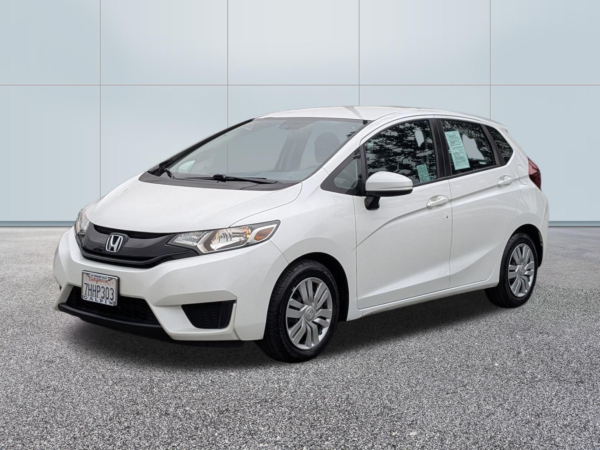 2015 Honda Fit LX's photo