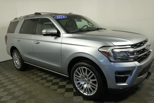 2024 Ford Expedition Limited's photo