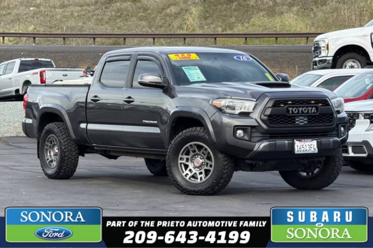 2016 Toyota Tacoma TRD Sport